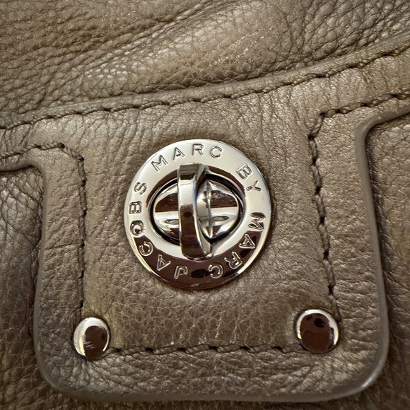 Marc by Marc Jacobs Faridah Metallic Hobo/Satchel Bag Includes Matching Wallet - Picture 7 of 16